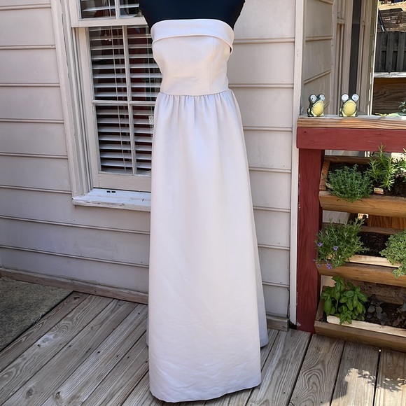 AMSALE Bridesmaid Dress "Rene" Size 8 - Picture 3 of 10